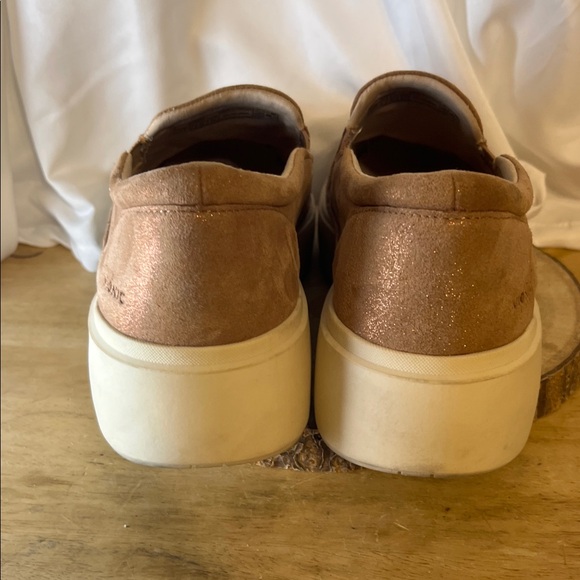 Vionic Kearny Womens Suede Slip-On Loafers - Rose Gold Size 7.5 - Picture 7 of 10